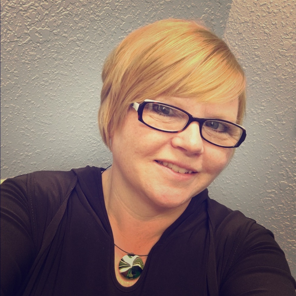 Meet your Posher, Colleen
